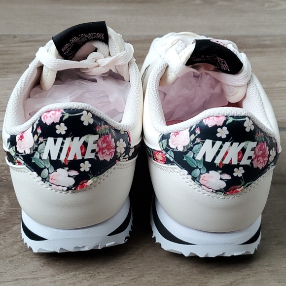🆕️ Nike Cortez Basic Vintage Floral - Picture 9 of 13